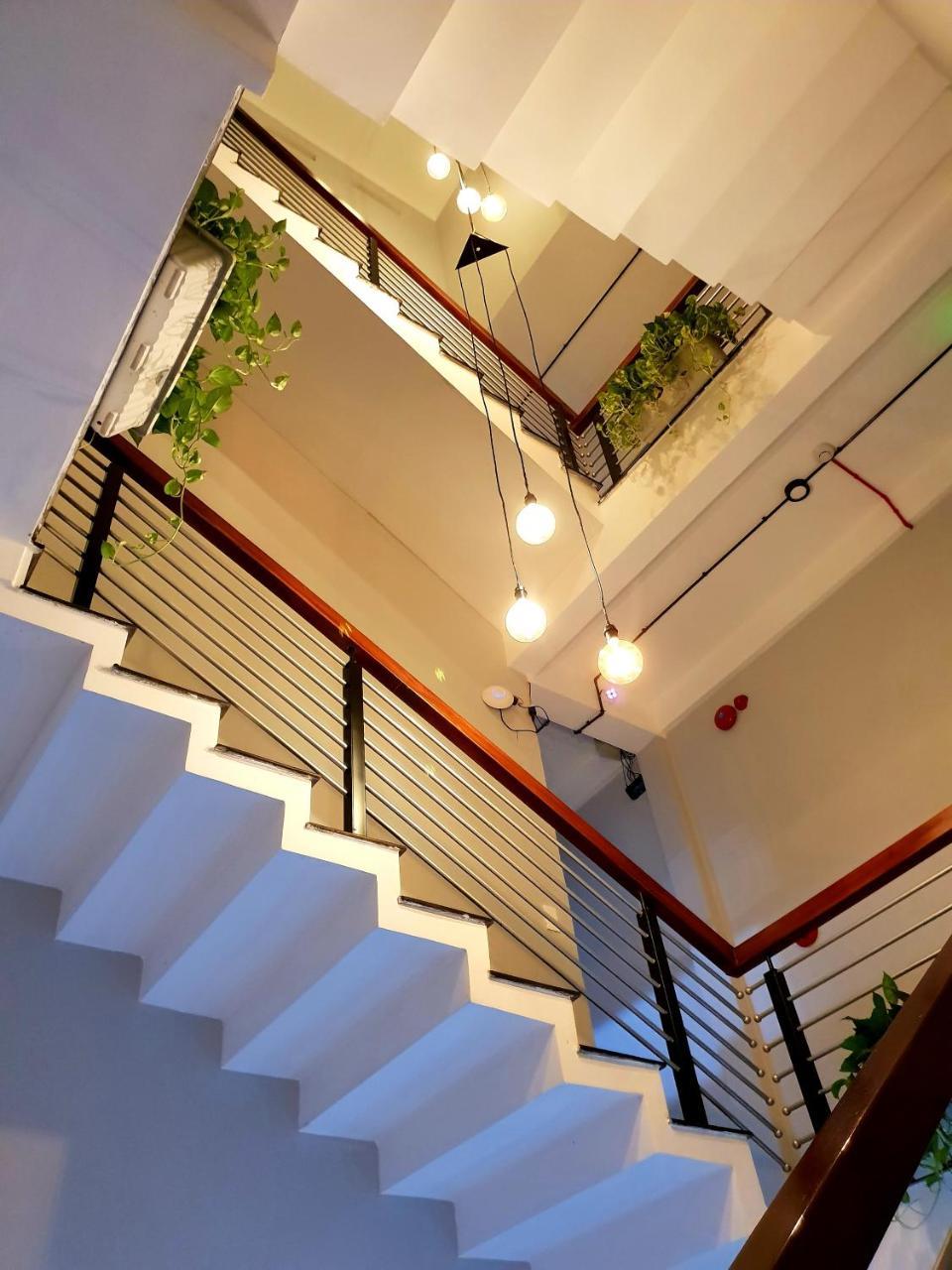 Sophie'S House Homestay Куинён Экстерьер фото