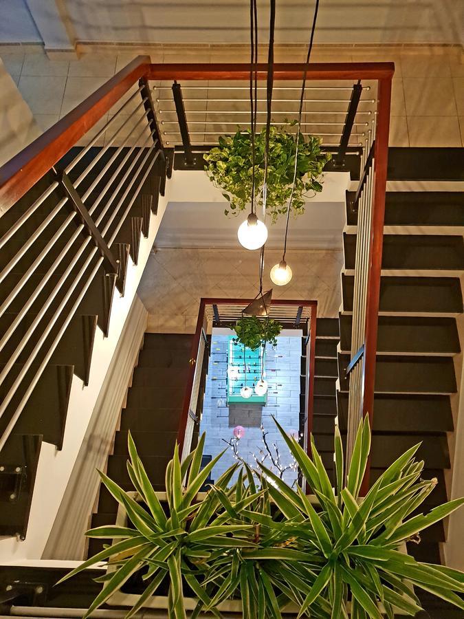 Sophie'S House Homestay Куинён Экстерьер фото